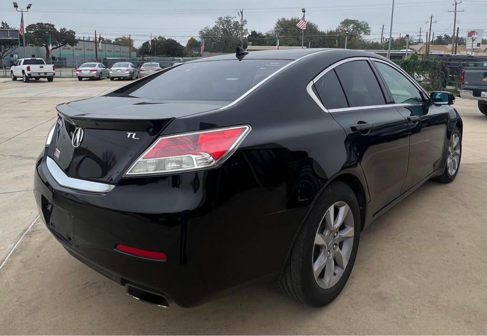 2013 Black ACURA TL TECH (19UUA8F50DA) with an 3.5L engine, Automatic transmission, located at 4415 NE 28th St, Haltom City, TX, 76117, (817) 222-9334, 32.795322, -97.280937 - Photo#3