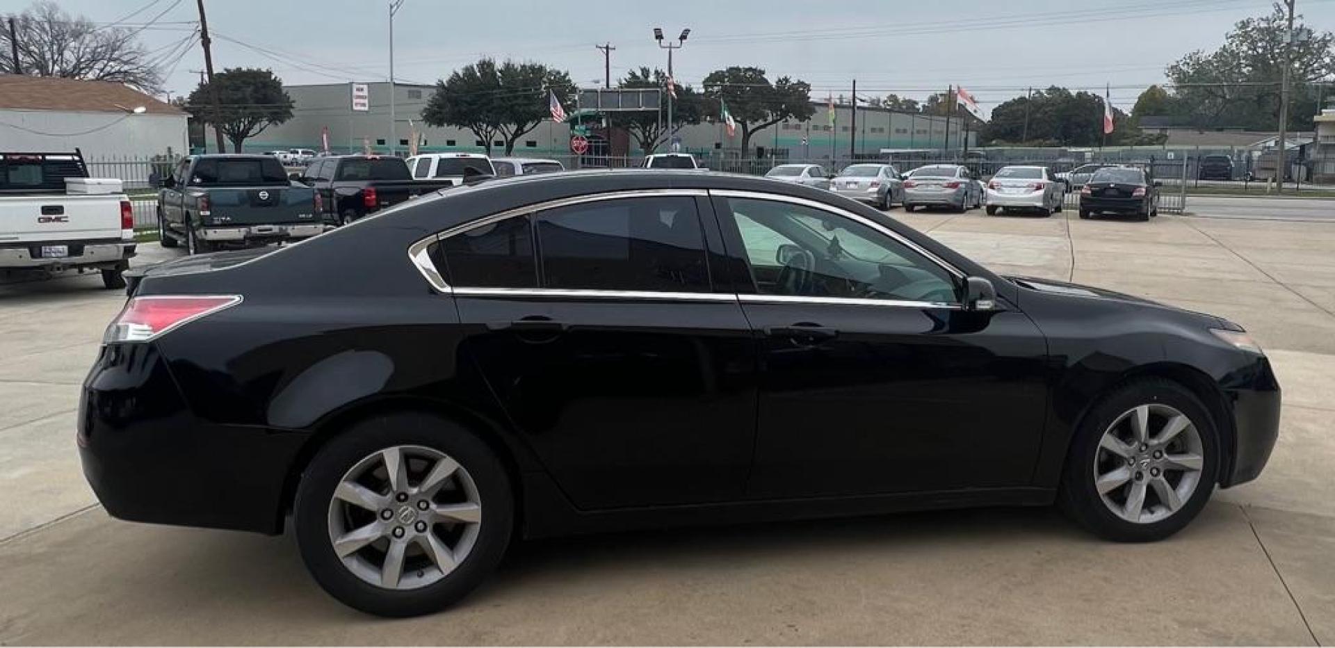 2013 Black ACURA TL TECH (19UUA8F50DA) with an 3.5L engine, Automatic transmission, located at 4415 NE 28th St, Haltom City, TX, 76117, (817) 222-9334, 32.795322, -97.280937 - Photo#8