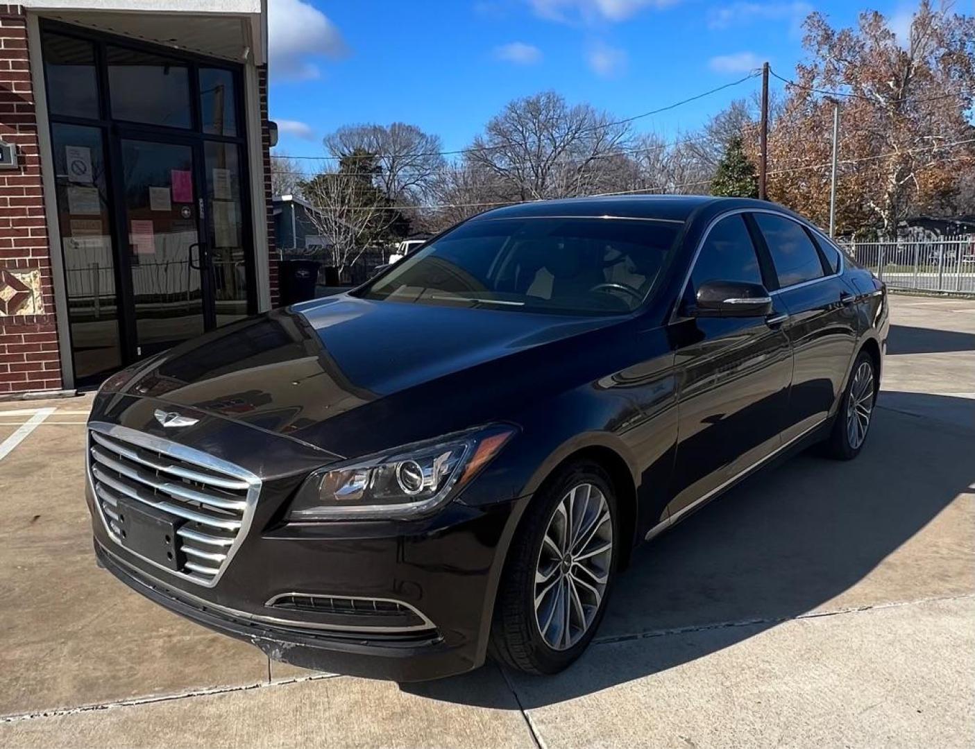 2015 Brown HYUNDAI GENESIS 3.8L (KMHGN4JE1FU) with an 3.8L engine, Automatic transmission, located at 4415 NE 28th St, Haltom City, TX, 76117, (817) 222-9334, 32.795322, -97.280937 - Photo#16