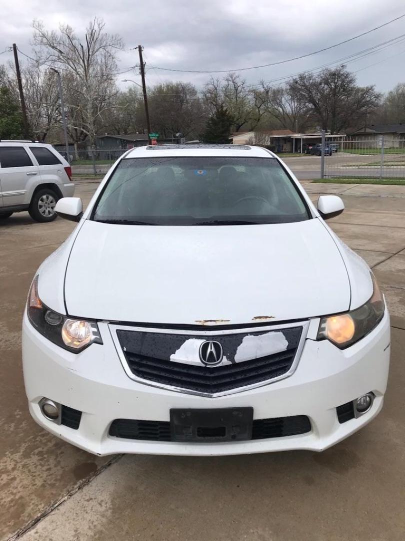 2013 White ACURA TSX TECH (JH4CU2F68DC) with an 2.4L engine, Automatic transmission, located at 4415 NE 28th St, Haltom City, TX, 76117, (817) 222-9334, 32.795322, -97.280937 - Photo#2