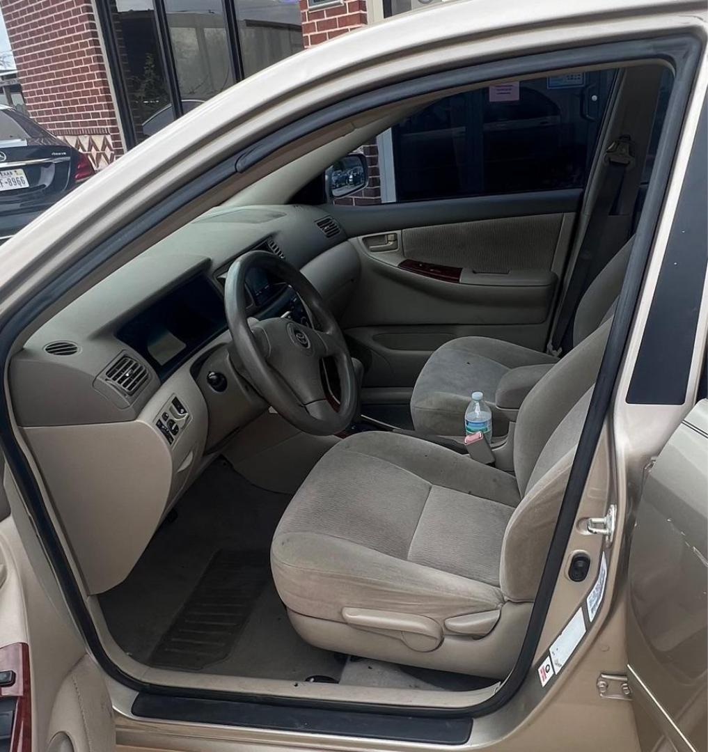 2005 Tan TOYOTA COROLLA CE (1NXBR32E45Z) with an 1.8L engine, Automatic transmission, located at 4415 NE 28th St, Haltom City, TX, 76117, (817) 222-9334, 32.795322, -97.280937 - Photo#10