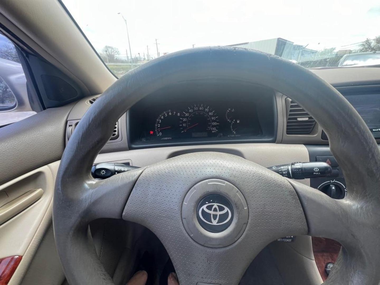 2005 Tan TOYOTA COROLLA CE (1NXBR32E45Z) with an 1.8L engine, Automatic transmission, located at 4415 NE 28th St, Haltom City, TX, 76117, (817) 222-9334, 32.795322, -97.280937 - Photo#14