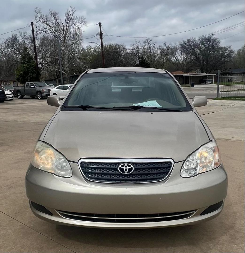 2005 Tan TOYOTA COROLLA CE (1NXBR32E45Z) with an 1.8L engine, Automatic transmission, located at 4415 NE 28th St, Haltom City, TX, 76117, (817) 222-9334, 32.795322, -97.280937 - Photo#5