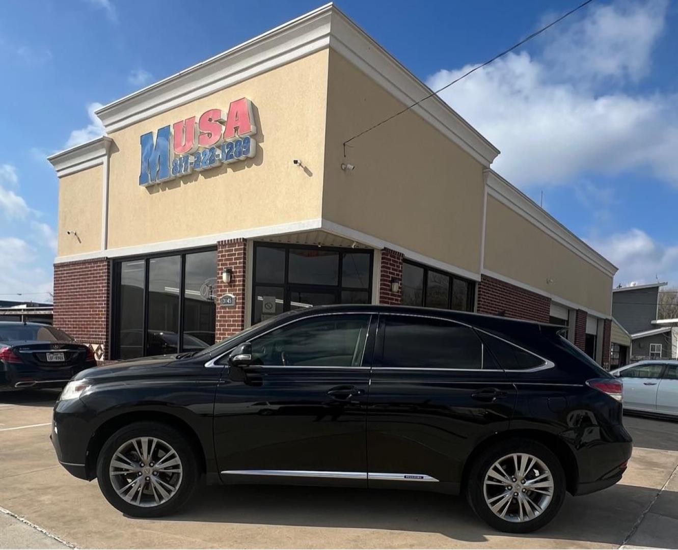 2013 Black LEXUS RX 450 (JTJZB1BA1D2) with an 3.5L engine, Automatic transmission, located at 4415 NE 28th St, Haltom City, TX, 76117, (817) 222-9334, 32.795322, -97.280937 - Photo#0