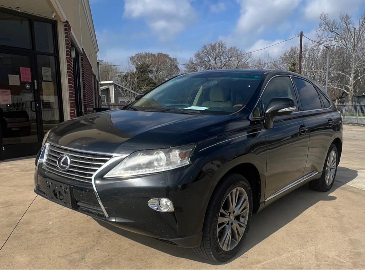 2013 Black LEXUS RX 450 (JTJZB1BA1D2) with an 3.5L engine, Automatic transmission, located at 4415 NE 28th St, Haltom City, TX, 76117, (817) 222-9334, 32.795322, -97.280937 - Photo#1