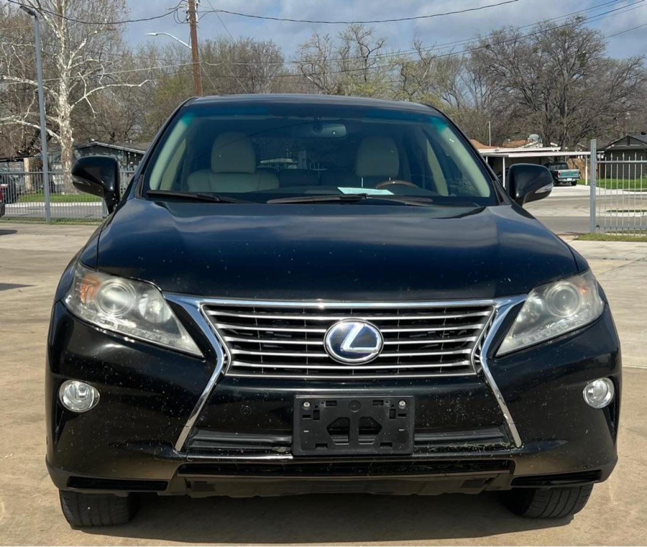 2013 Black LEXUS RX 450 (JTJZB1BA1D2) with an 3.5L engine, Automatic transmission, located at 4415 NE 28th St, Haltom City, TX, 76117, (817) 222-9334, 32.795322, -97.280937 - Photo#5