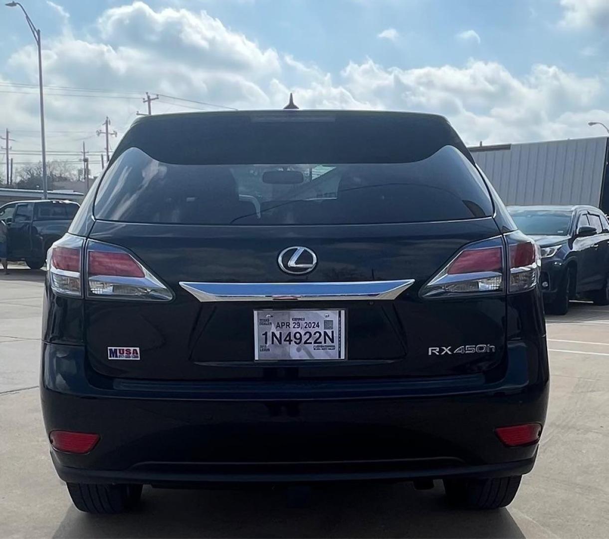 2013 Black LEXUS RX 450 (JTJZB1BA1D2) with an 3.5L engine, Automatic transmission, located at 4415 NE 28th St, Haltom City, TX, 76117, (817) 222-9334, 32.795322, -97.280937 - Photo#7