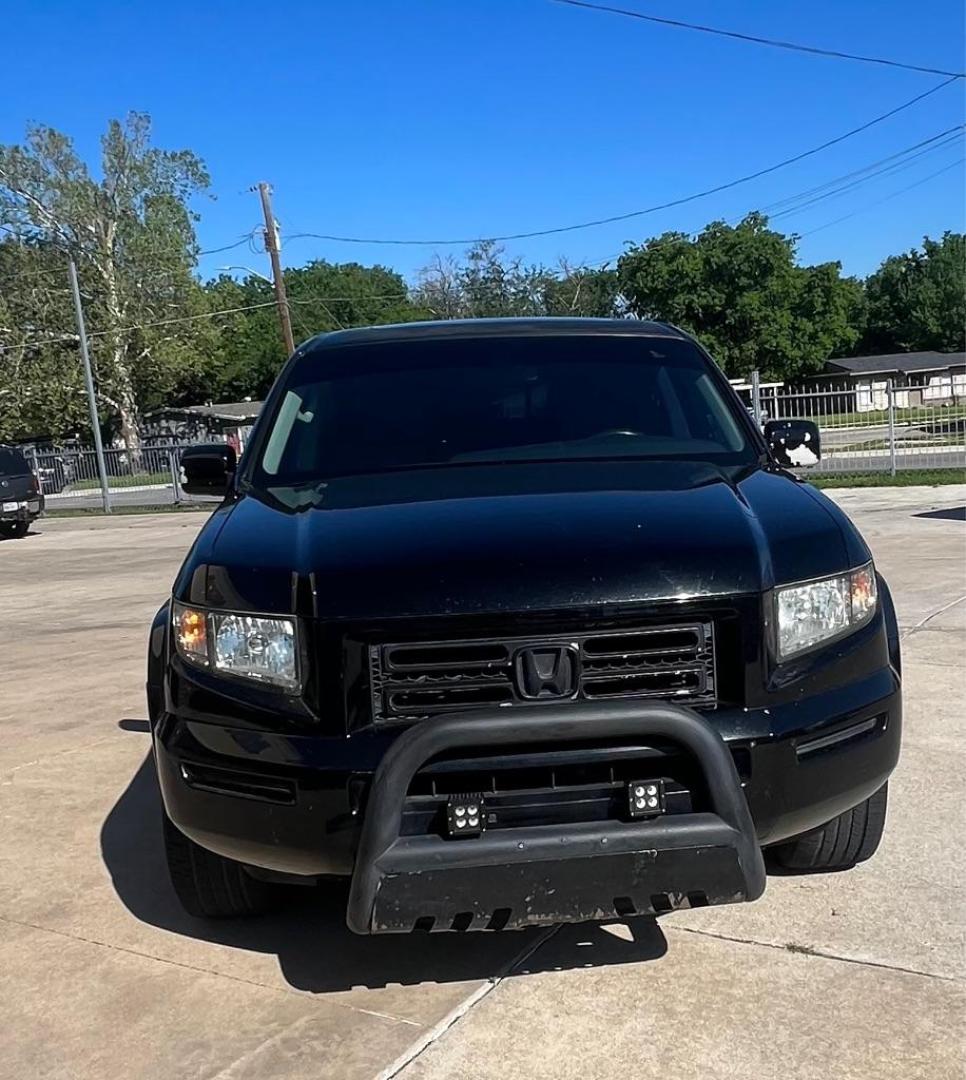 2008 Black HONDA RIDGELINE RTL (2HJYK16508H) with an 3.5L engine, Automatic transmission, located at 4415 NE 28th St, Haltom City, TX, 76117, (817) 222-9334, 32.795322, -97.280937 - Photo#5