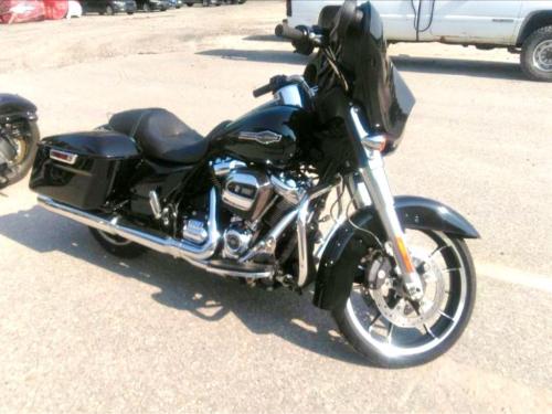 2023 HARLEY-DAVIDSON FLHX