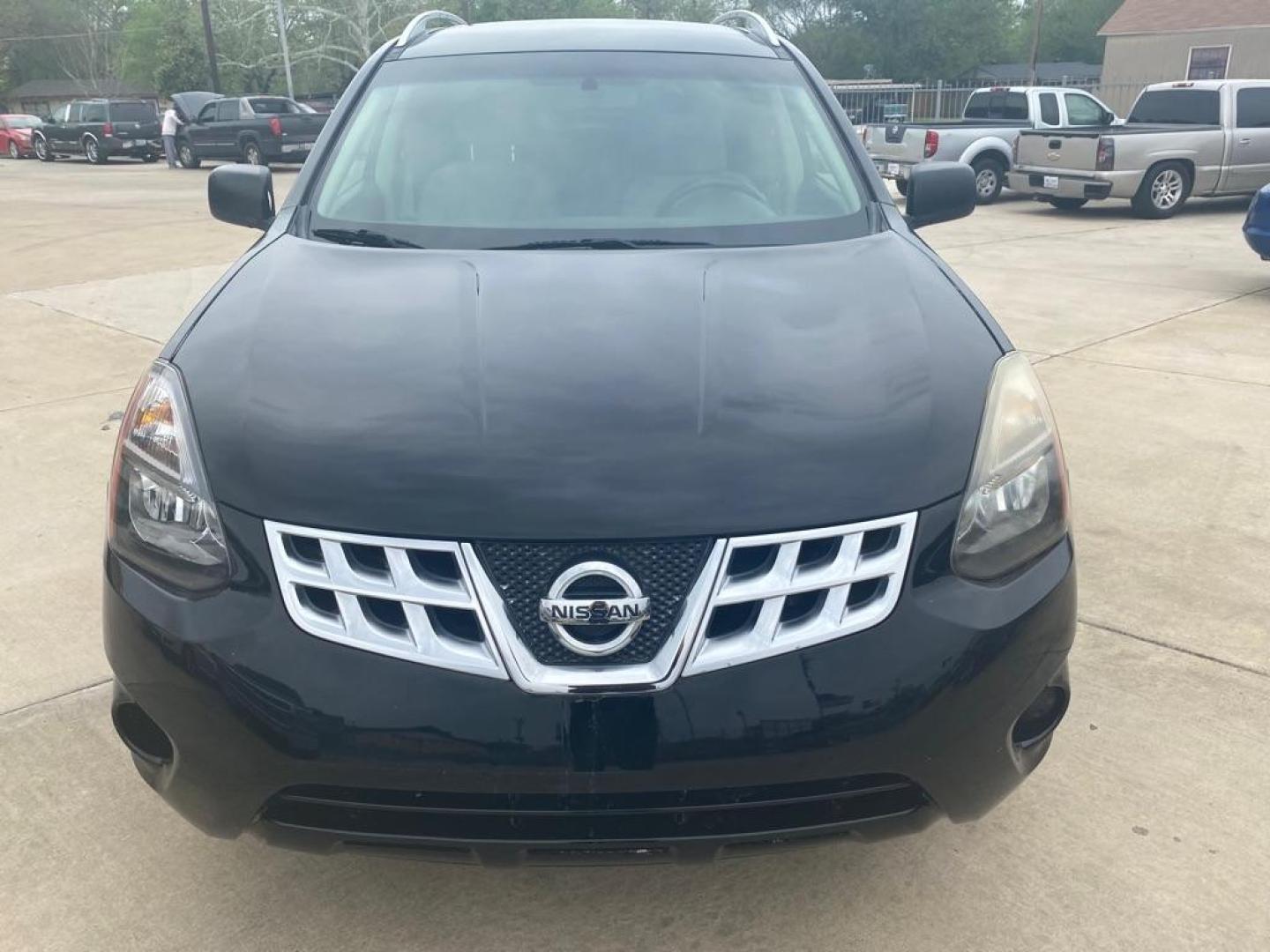 2015 BLACK NISSAN ROGUE SELECT S (JN8AS5MT5FW) with an 2.5L engine, Continuously Variable transmission, located at 4415 NE 28th St, Haltom City, TX, 76117, (817) 222-9334, 32.795322, -97.280937 - Photo#1