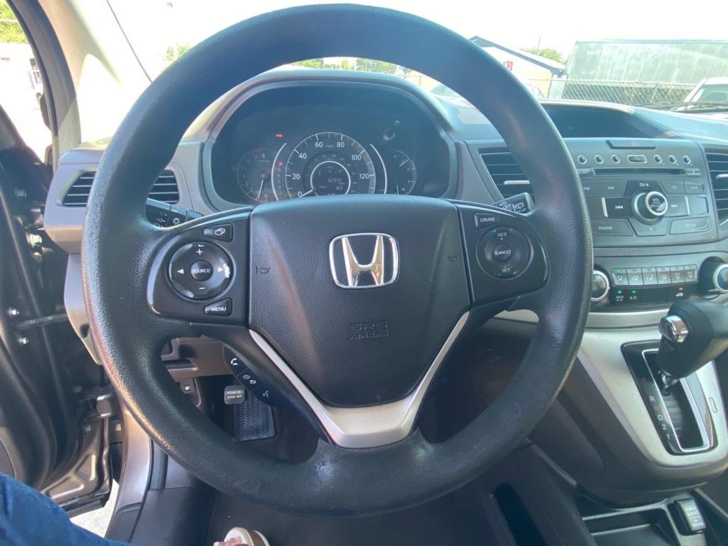 2013 BROWN HONDA CR-V EX (3CZRM3H54DG) with an 2.4L engine, Automatic transmission, located at 4415 NE 28th St, Haltom City, TX, 76117, (817) 222-9334, 32.795322, -97.280937 - Photo#8