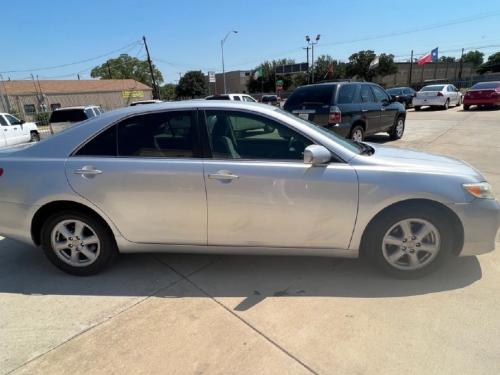 2010 TOYOTA CAMRY 4DR