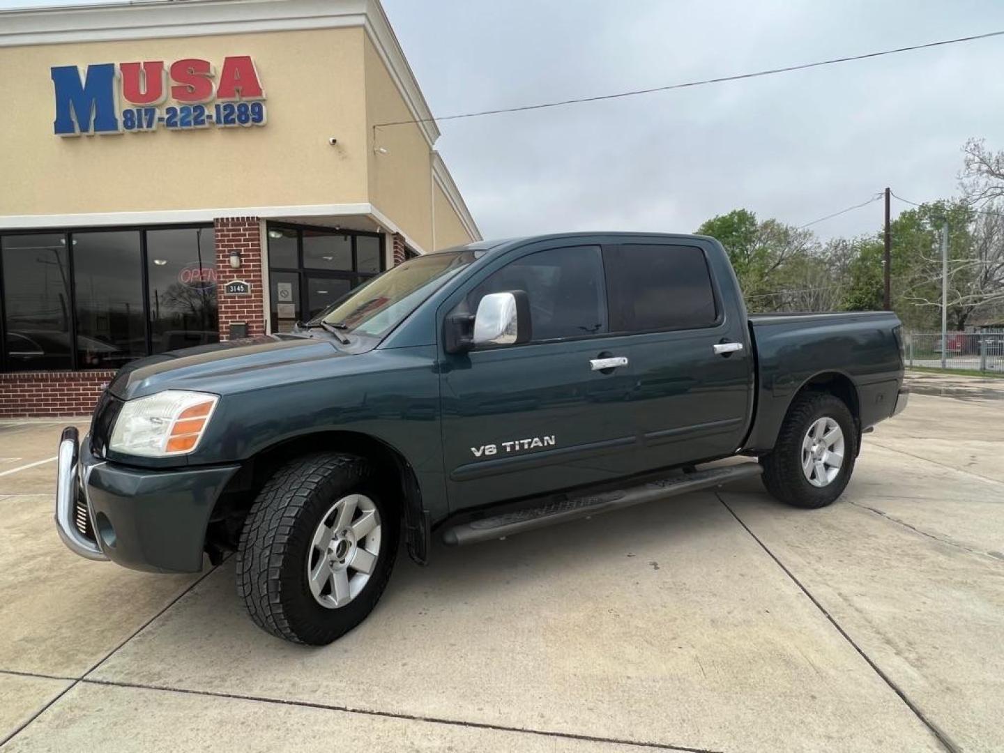 2005 BLUE NISSAN TITAN XE (1N6AA07AX5N) with an 5.6L engine, Automatic transmission, located at 4415 NE 28th St, Haltom City, TX, 76117, (817) 222-9334, 32.795322, -97.280937 - Photo#0