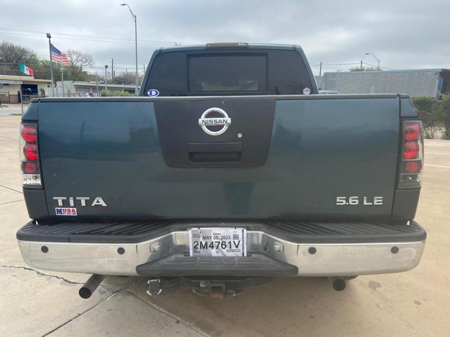 2005 BLUE NISSAN TITAN XE (1N6AA07AX5N) with an 5.6L engine, Automatic transmission, located at 4415 NE 28th St, Haltom City, TX, 76117, (817) 222-9334, 32.795322, -97.280937 - Photo#7